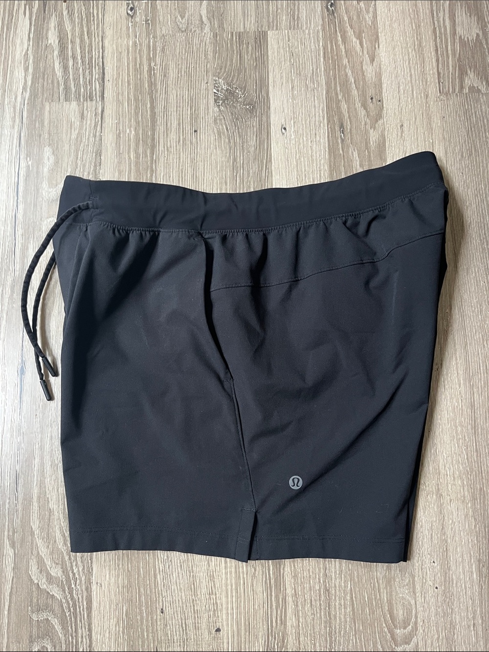 Lululemon shorts/L